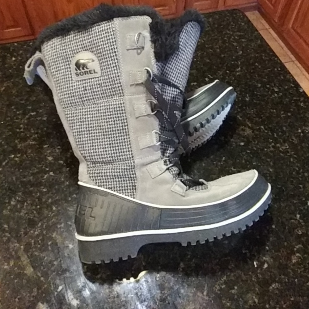 Sorel winter boots